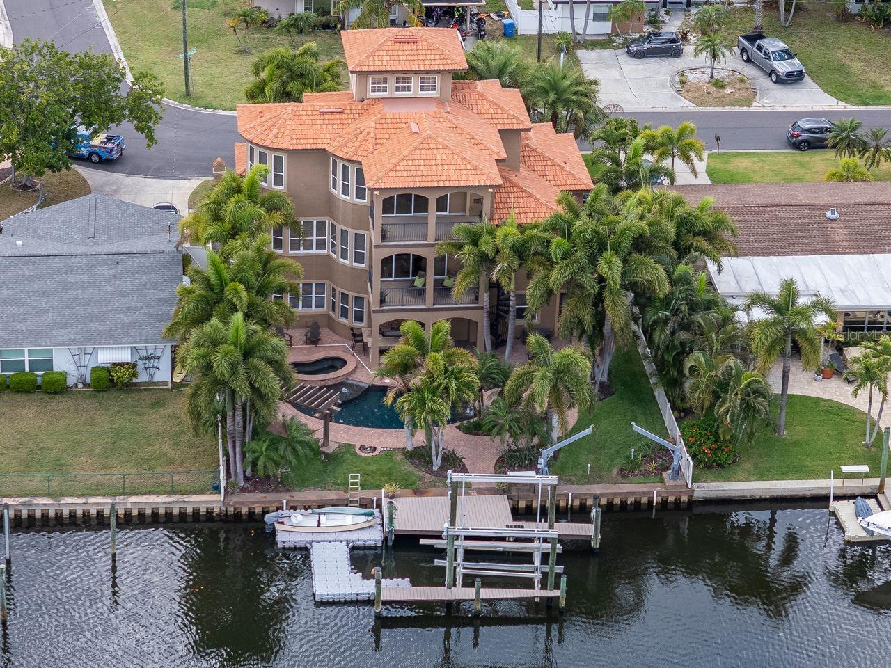 507 DRIFTWOOD DR E, PALM HARBOR, FL, 34683