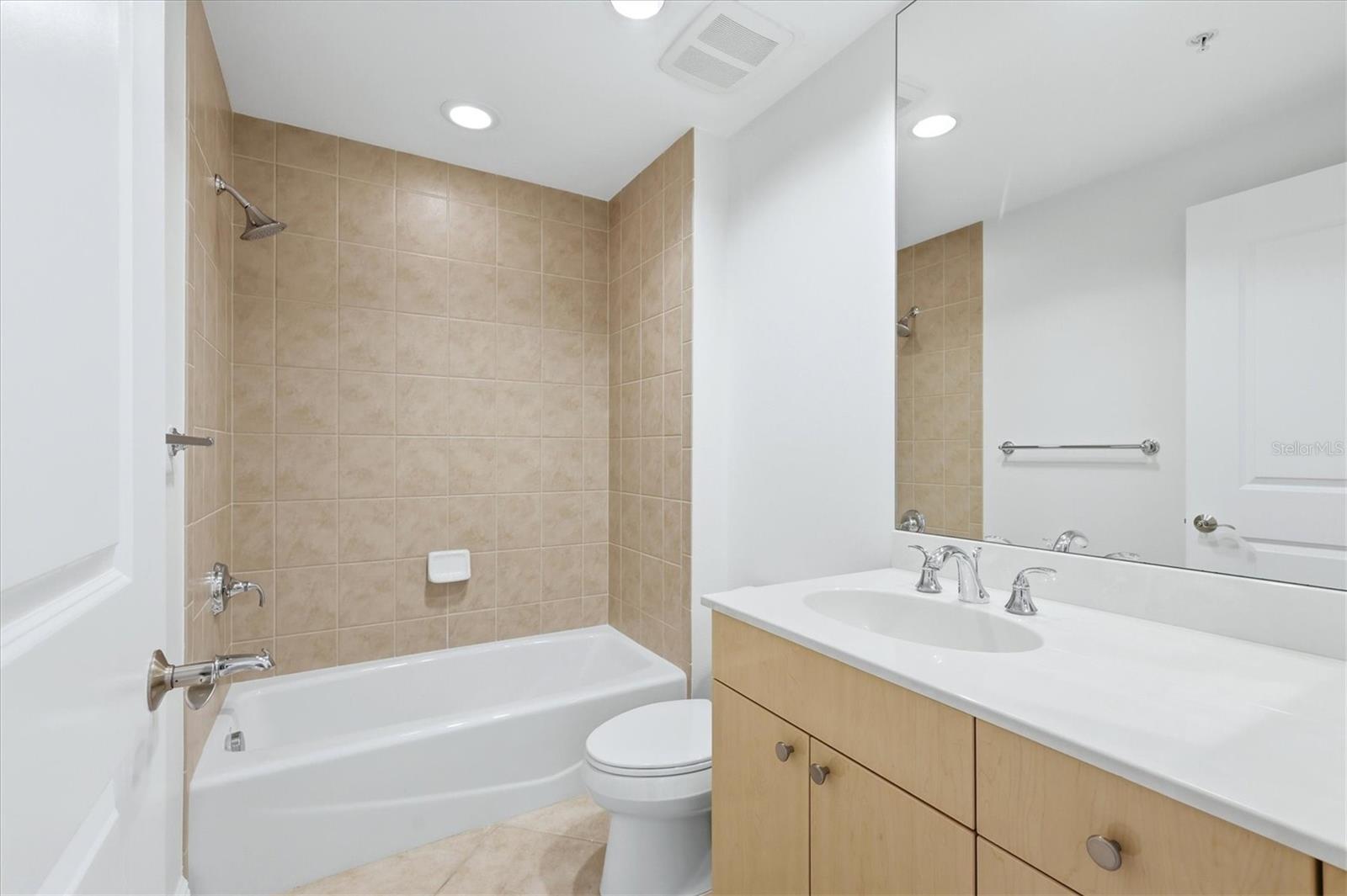 50 CENTRAL AVE #16-C, SARASOTA, FL, 34236