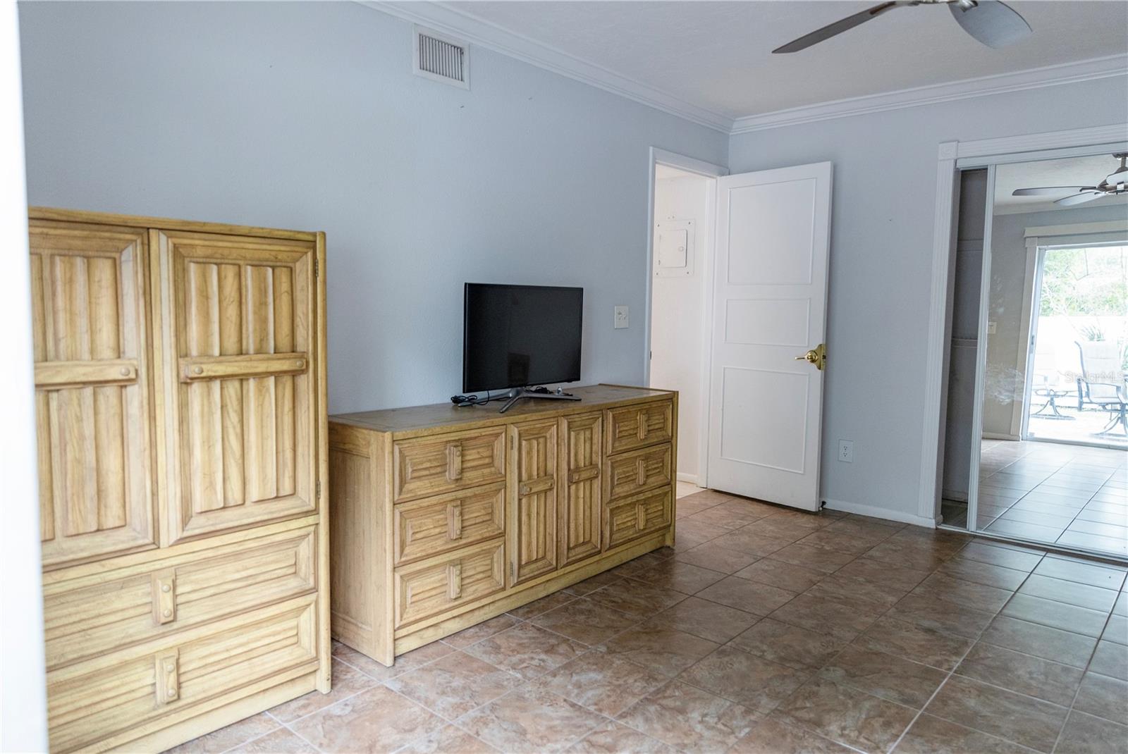 4805 RILMA AVE #106, SARASOTA, FL, 34234