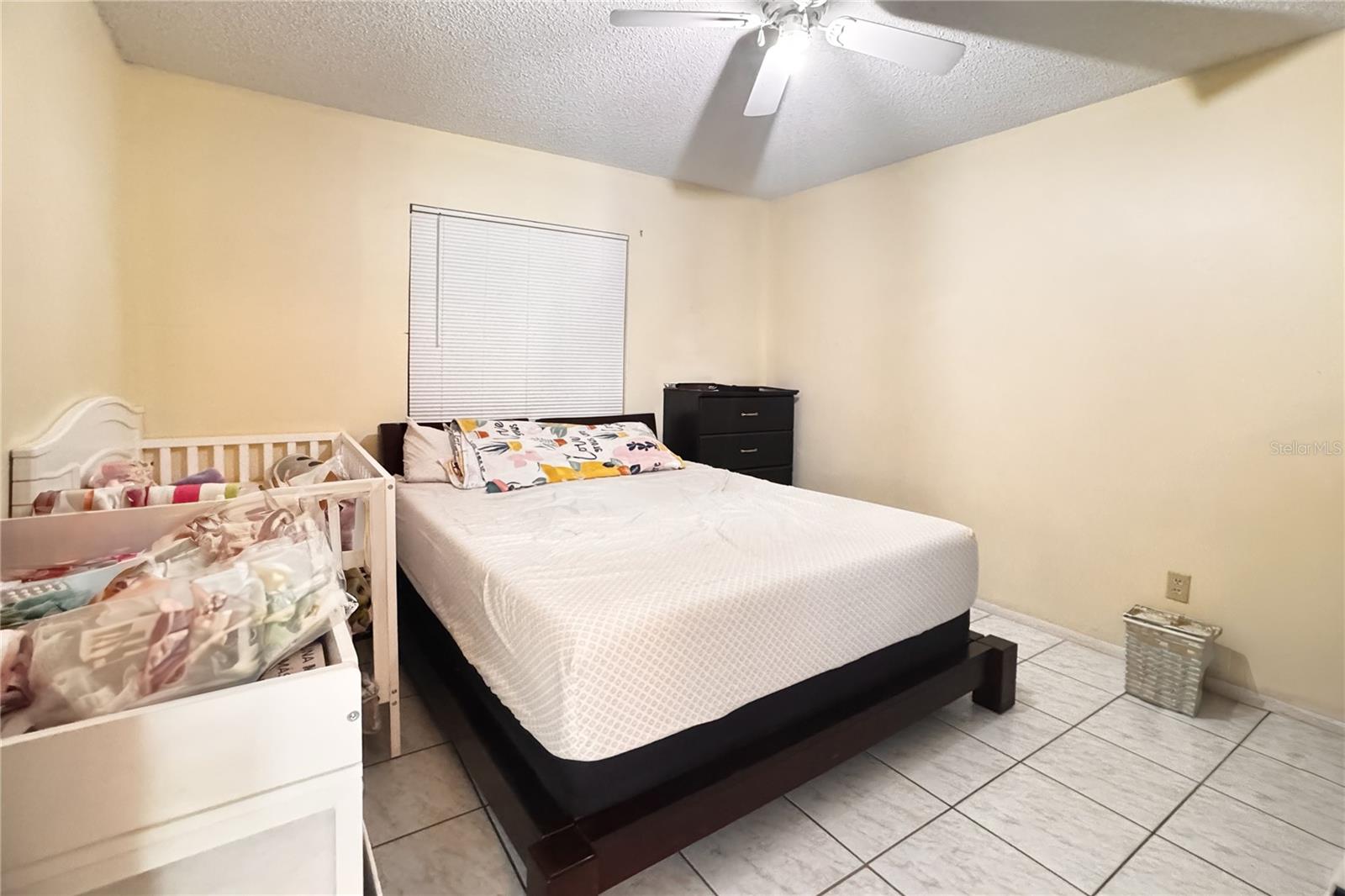 597 BABLONICA DR, ORLANDO, FL, 32807