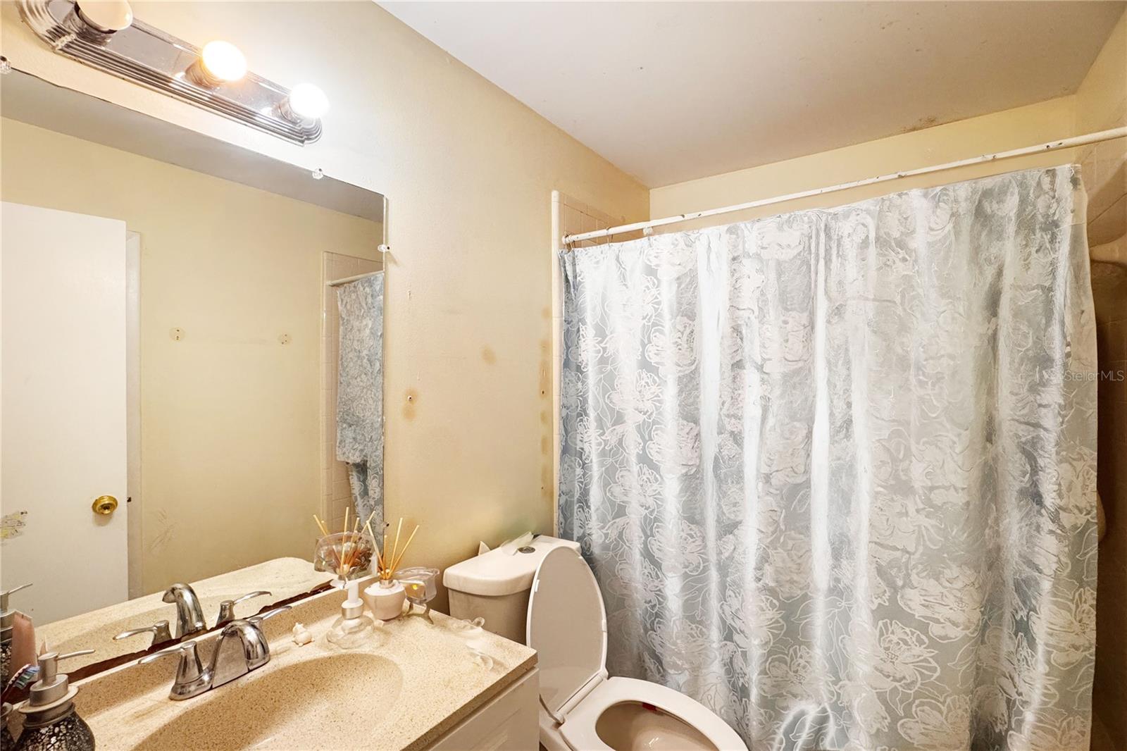 597 BABLONICA DR, ORLANDO, FL, 32807