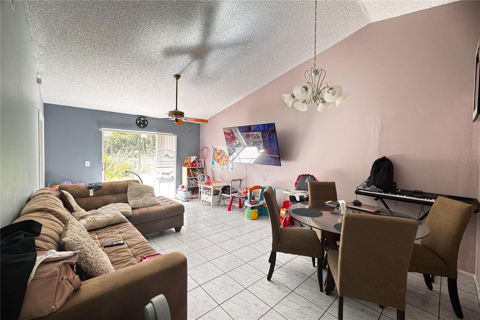 597 BABLONICA DR, ORLANDO, FL, 32807