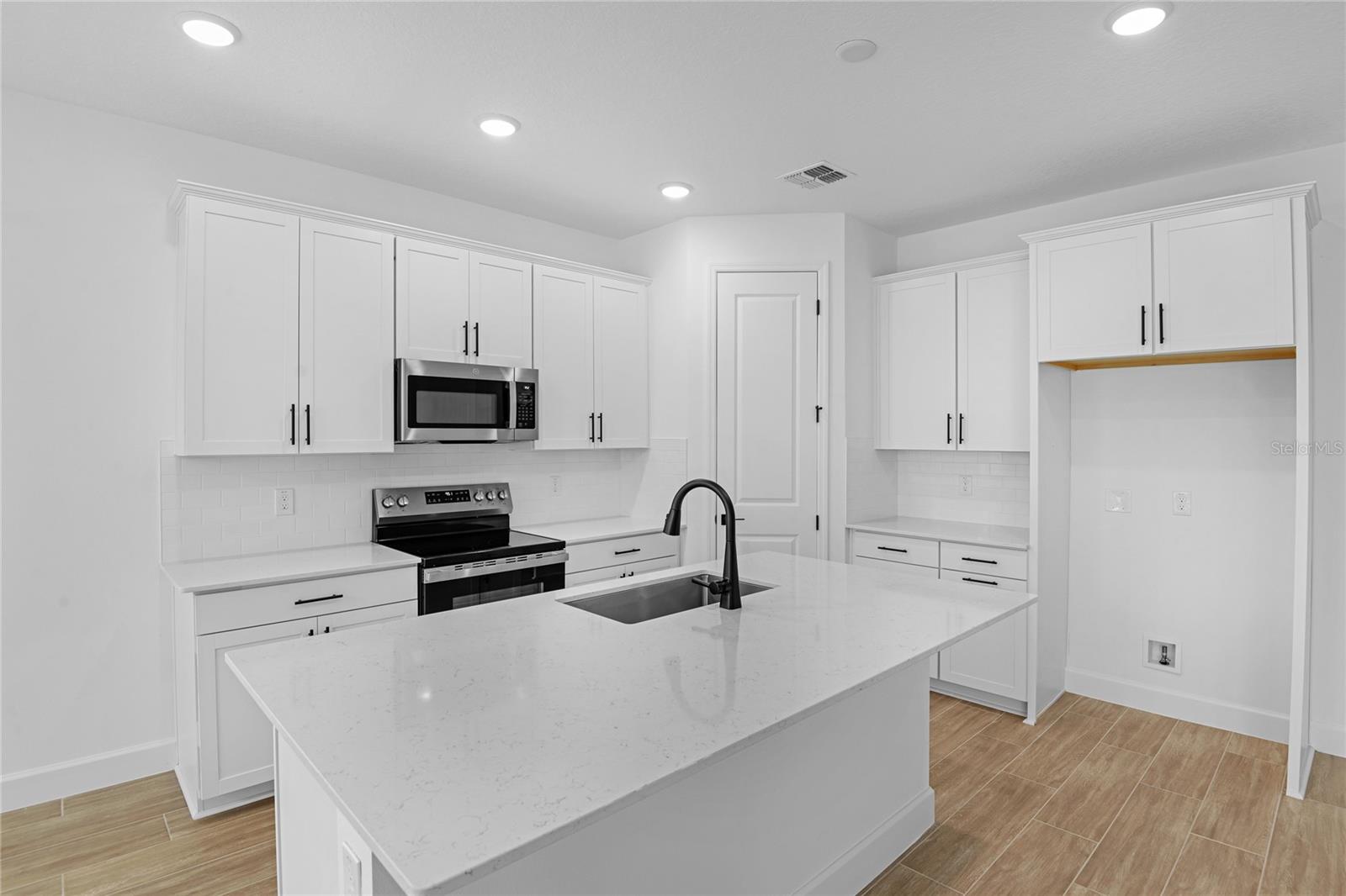 139 WATERSTONE LOOP, TAVARES, FL, 32778