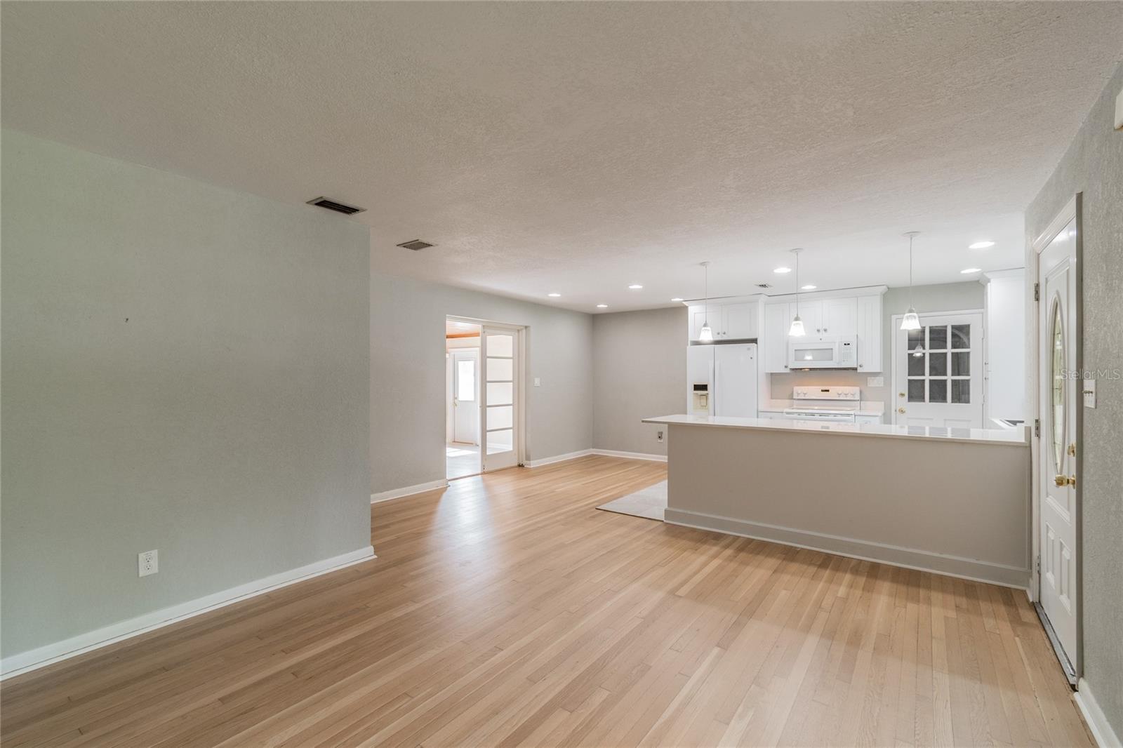 4511 S CAMERON AVE, TAMPA, FL, 33611