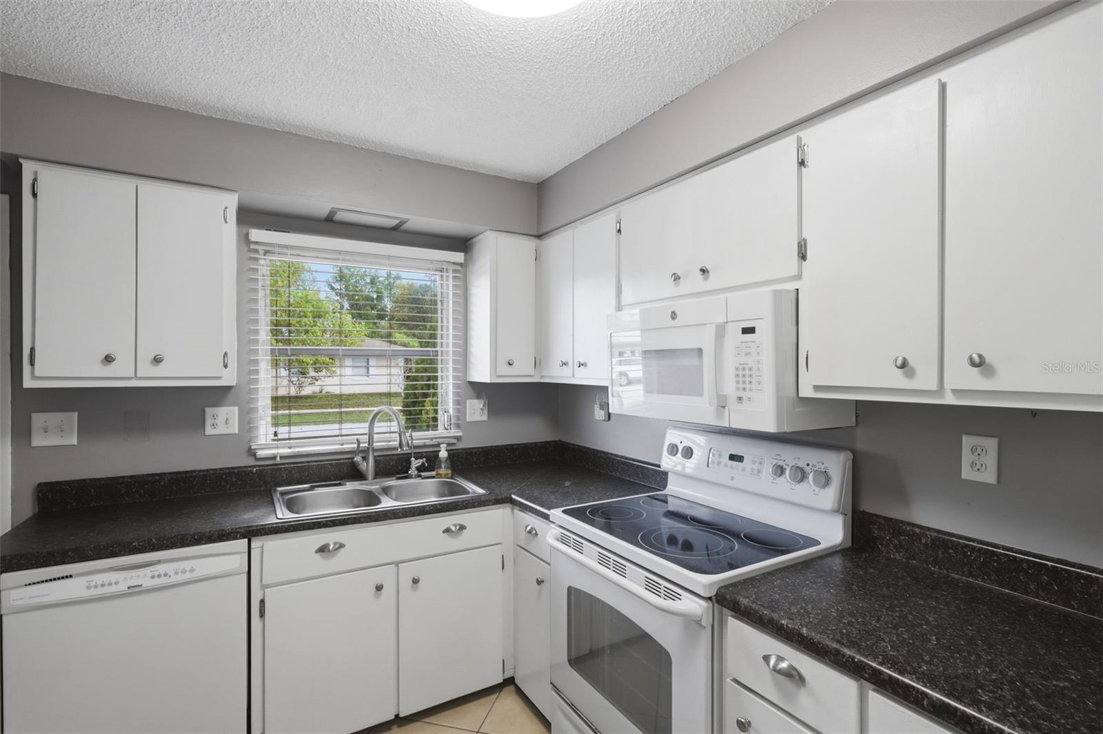 2444 HOPE AVE, DELTONA, FL, 32738