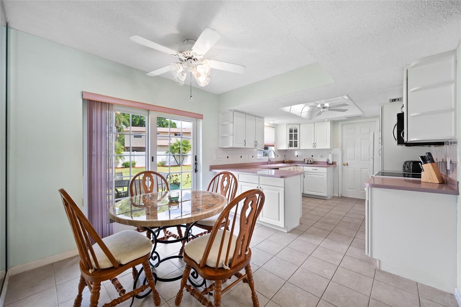Kitchen and dining area