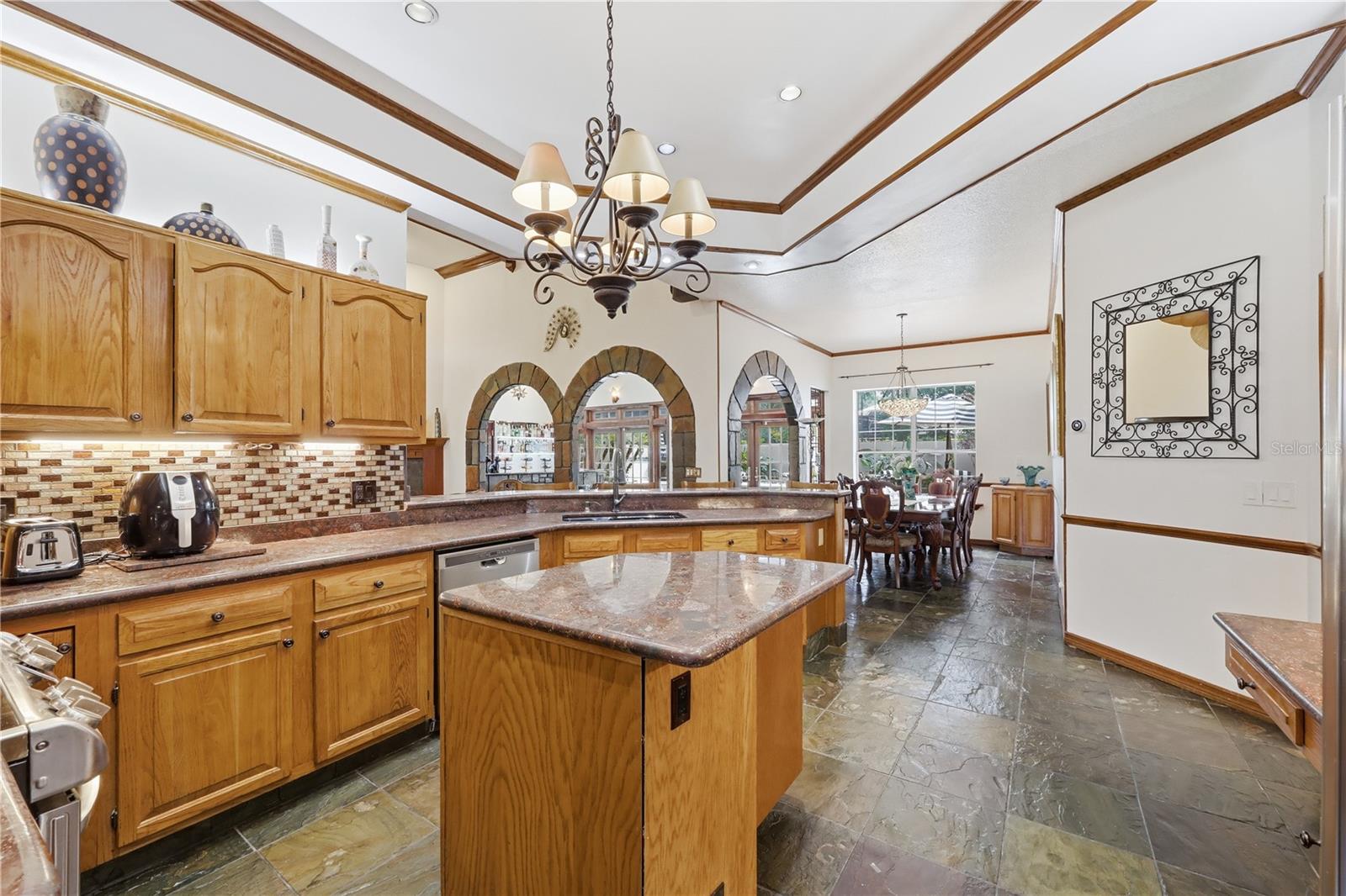 9211 HIDDEN BAY LN, ORLANDO, FL, 32819