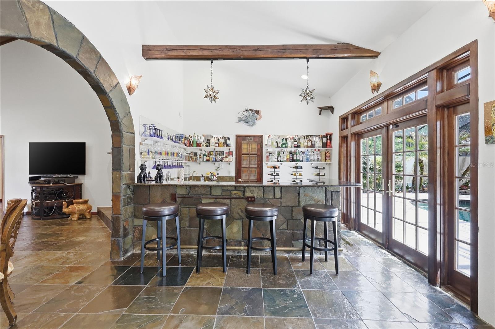 9211 HIDDEN BAY LN, ORLANDO, FL, 32819