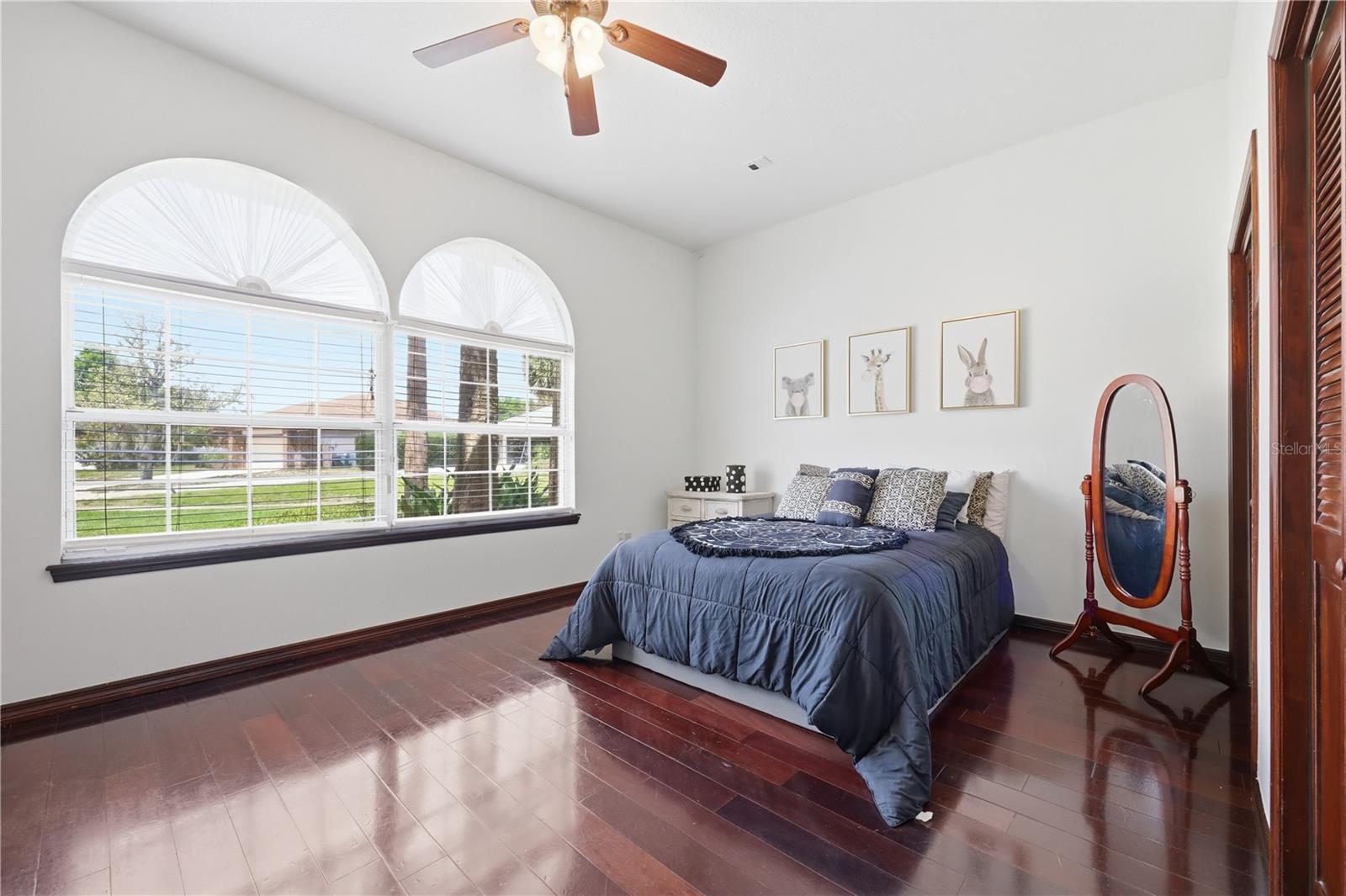 9211 HIDDEN BAY LN, ORLANDO, FL, 32819