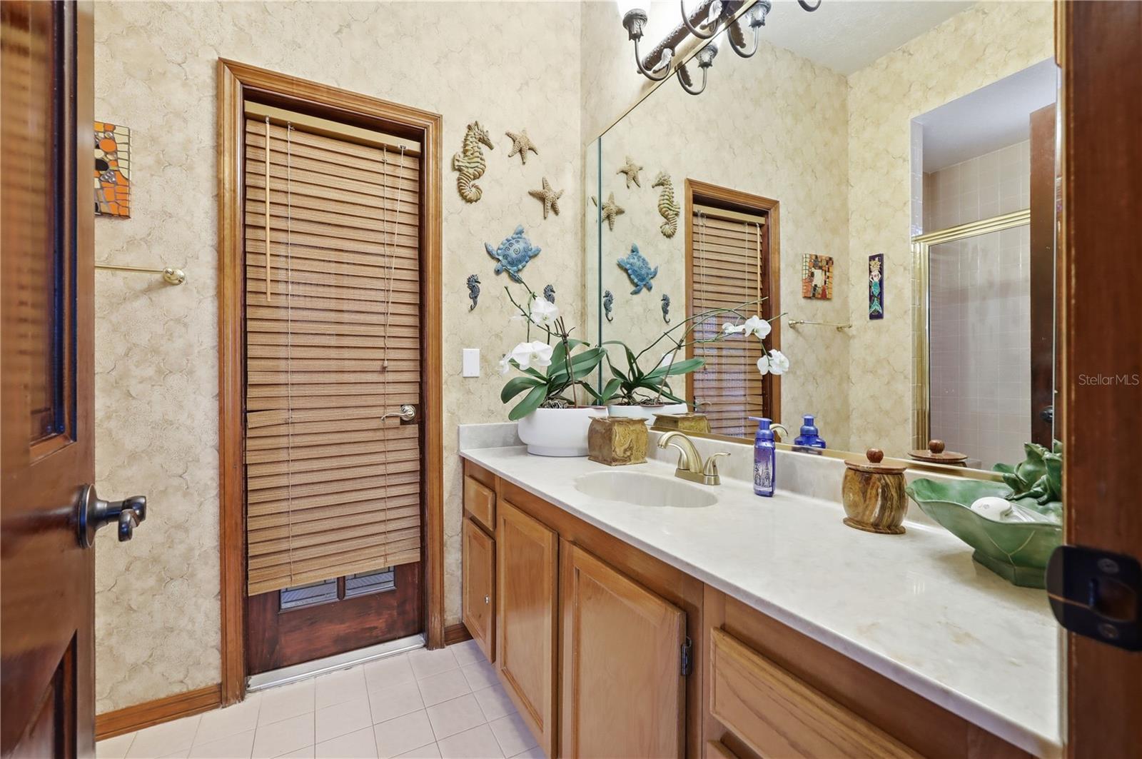 9211 HIDDEN BAY LN, ORLANDO, FL, 32819