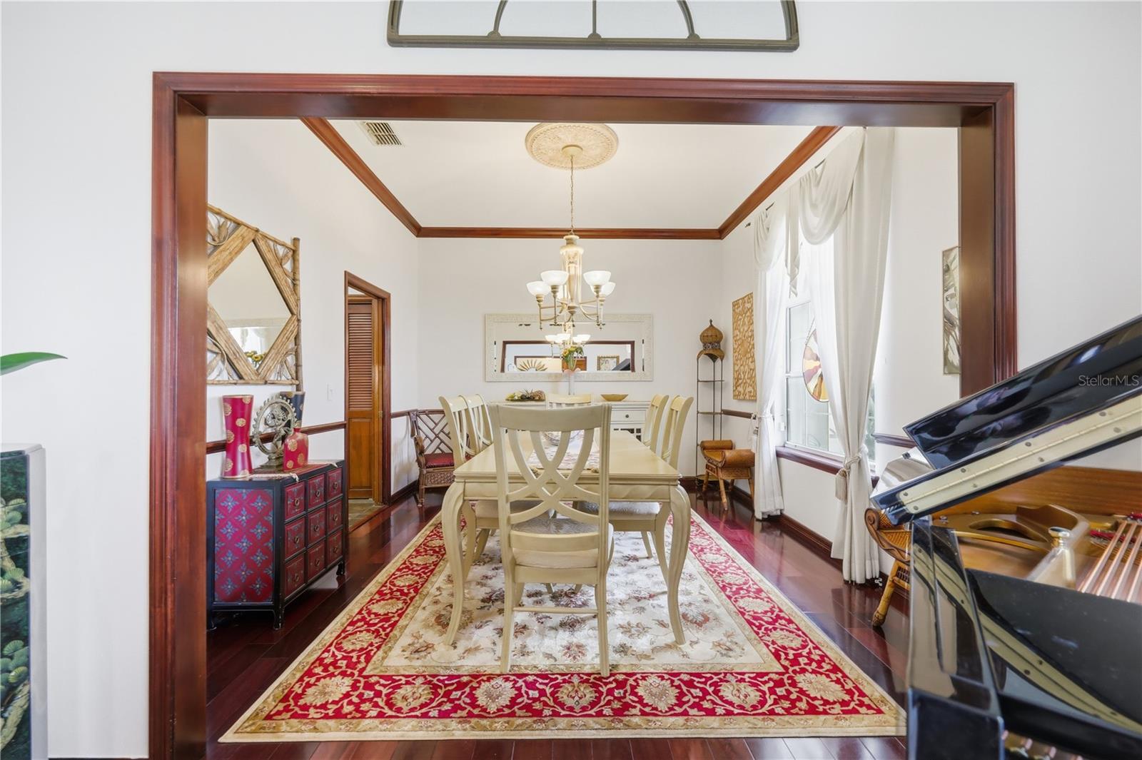 9211 HIDDEN BAY LN, ORLANDO, FL, 32819