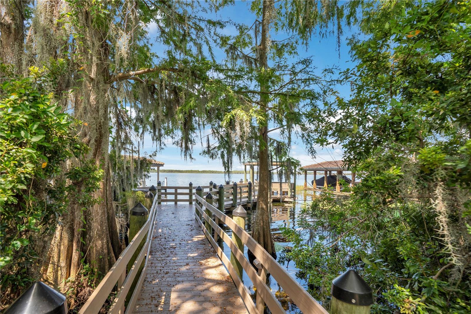 9211 HIDDEN BAY LN, ORLANDO, FL, 32819