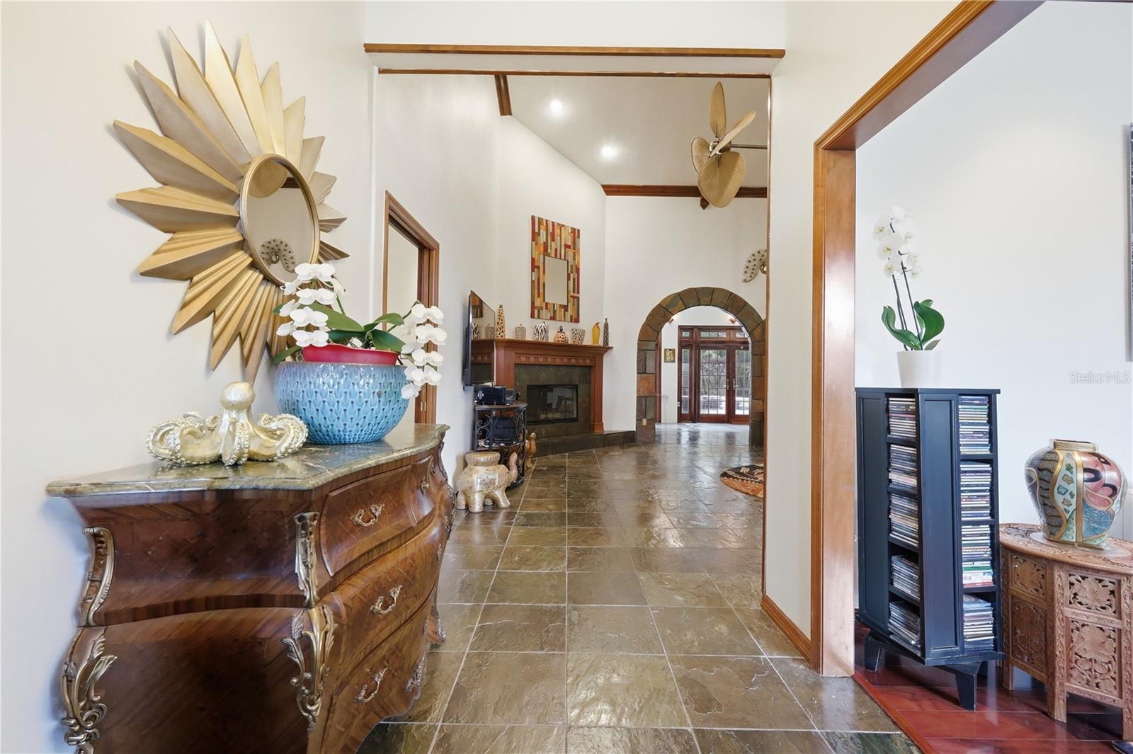 9211 HIDDEN BAY LN, ORLANDO, FL, 32819