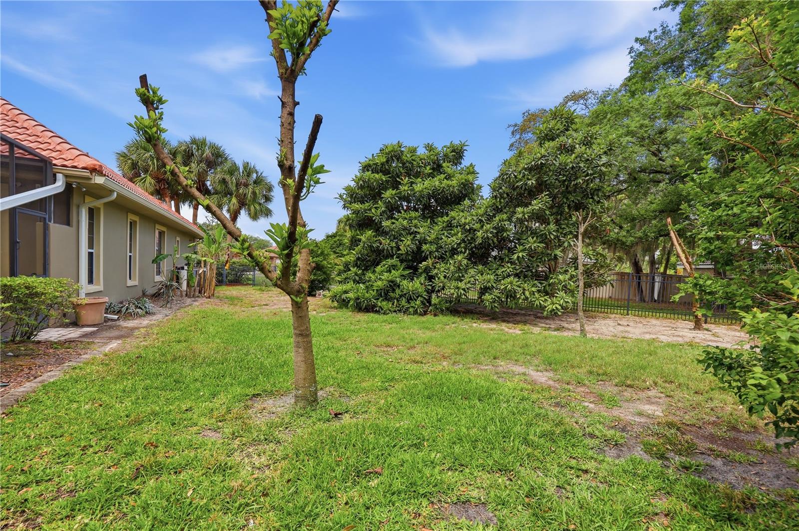 9211 HIDDEN BAY LN, ORLANDO, FL, 32819