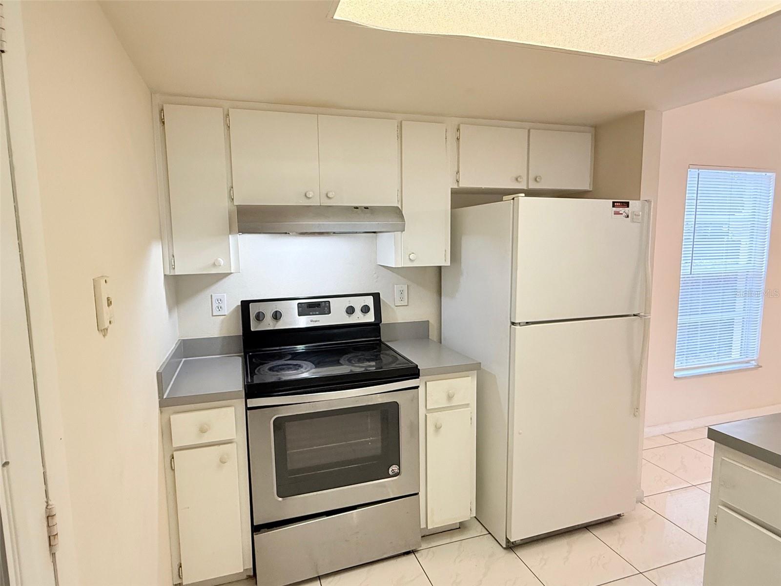 2615 E CURTIS ST, TAMPA, FL, 33610