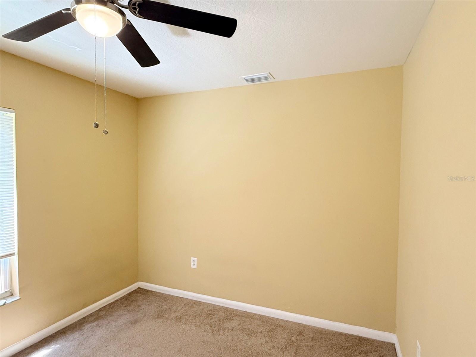 2615 E CURTIS ST, TAMPA, FL, 33610