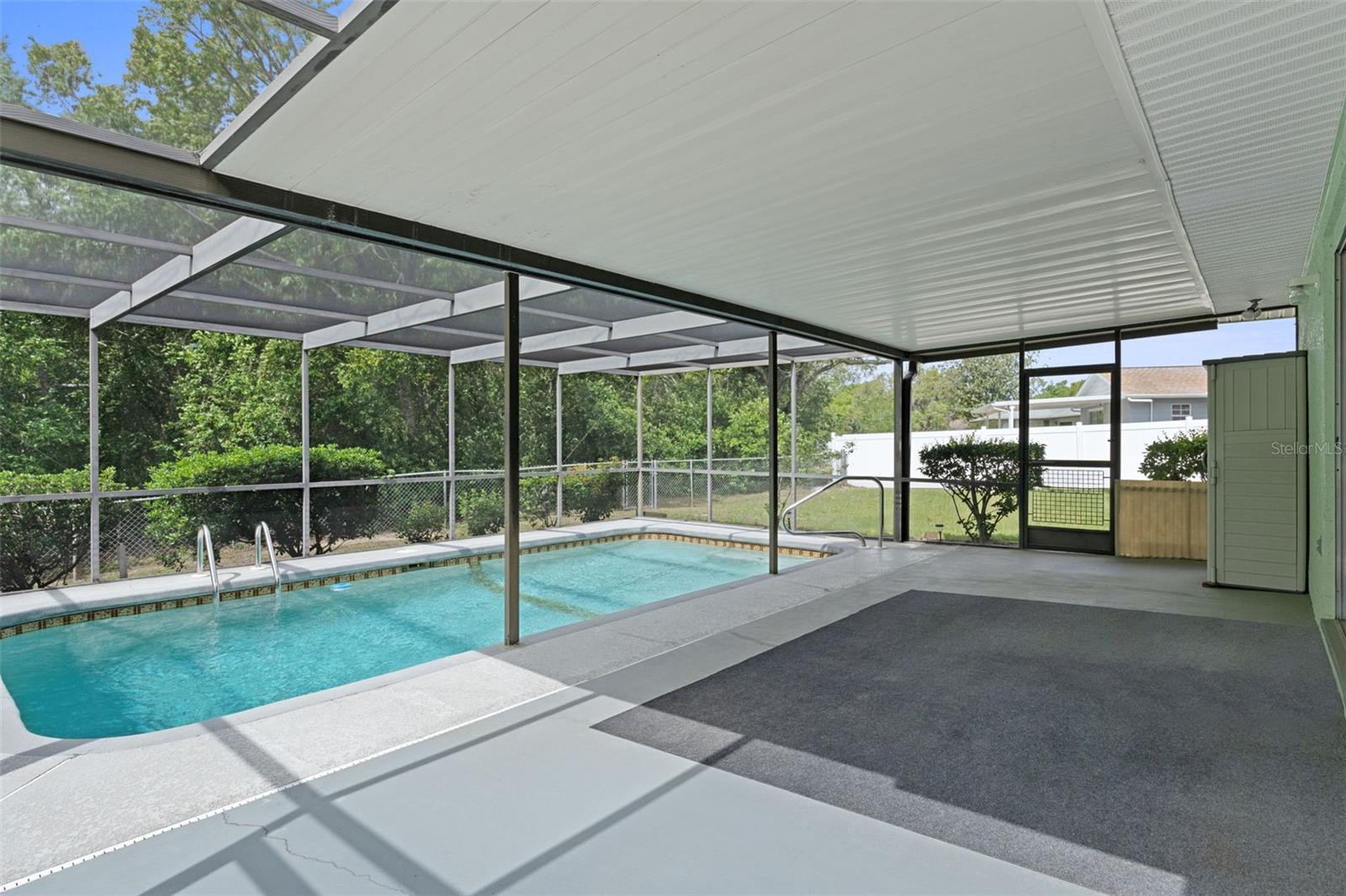 Pool & Covered Porch