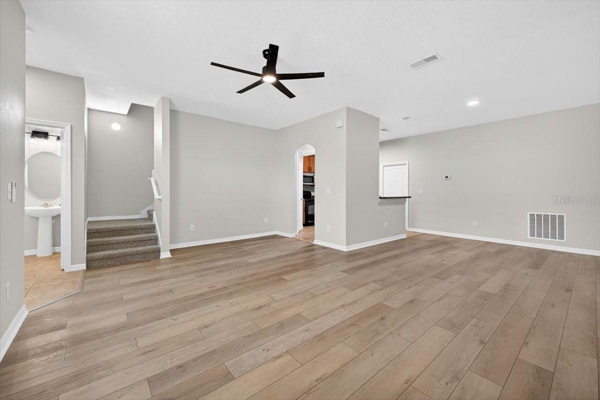 1654 J LAWSON BLVD, ORLANDO, FL, 32824