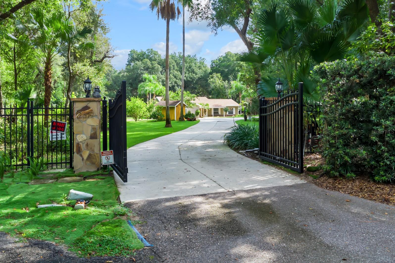 2619 W PONKAN RD, APOPKA, FL, 32712