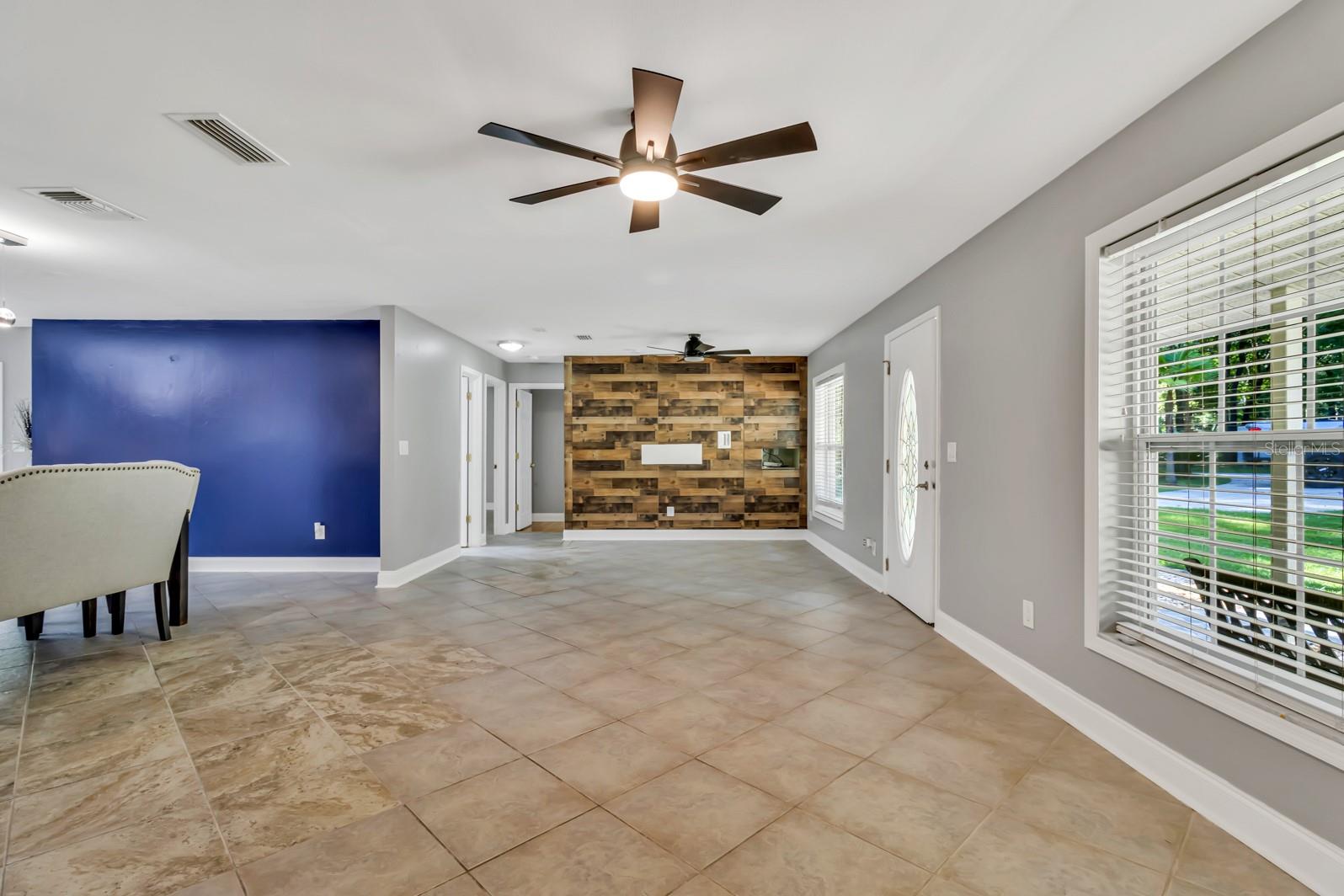 2619 W PONKAN RD, APOPKA, FL, 32712