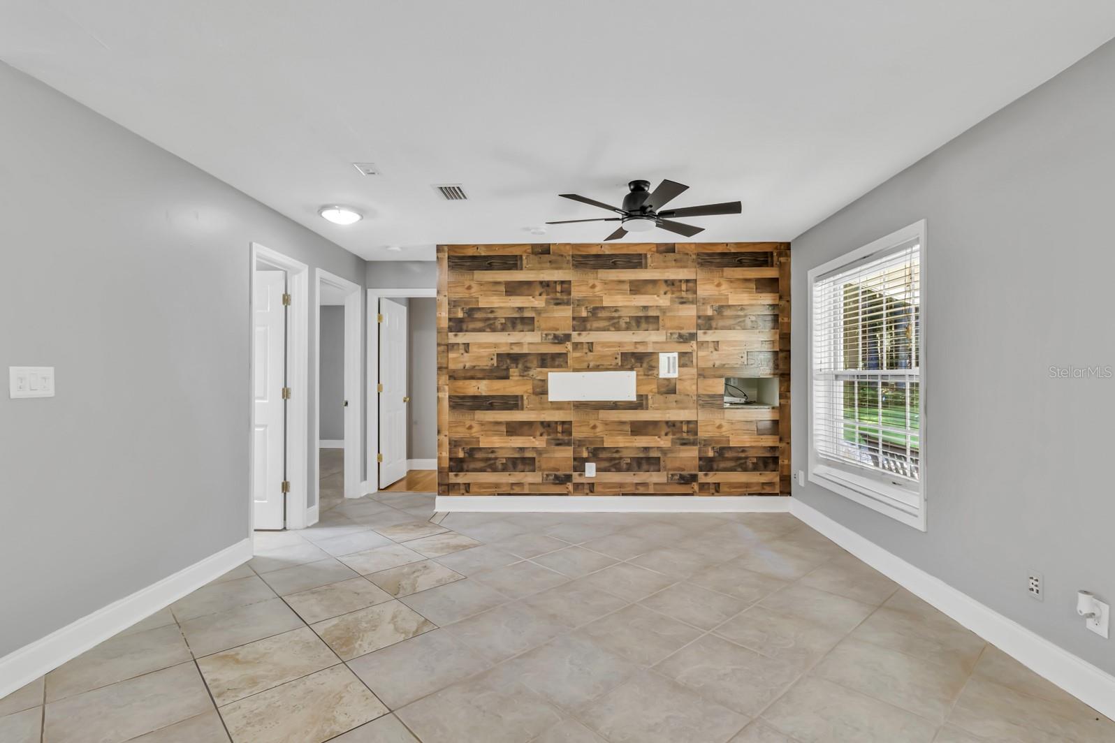 2619 W PONKAN RD, APOPKA, FL, 32712