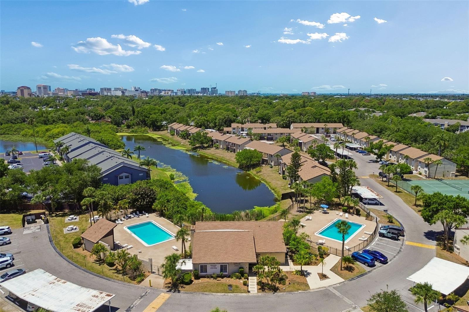 2725 HIDDEN LAKE BLVD #C, SARASOTA, FL, 34237