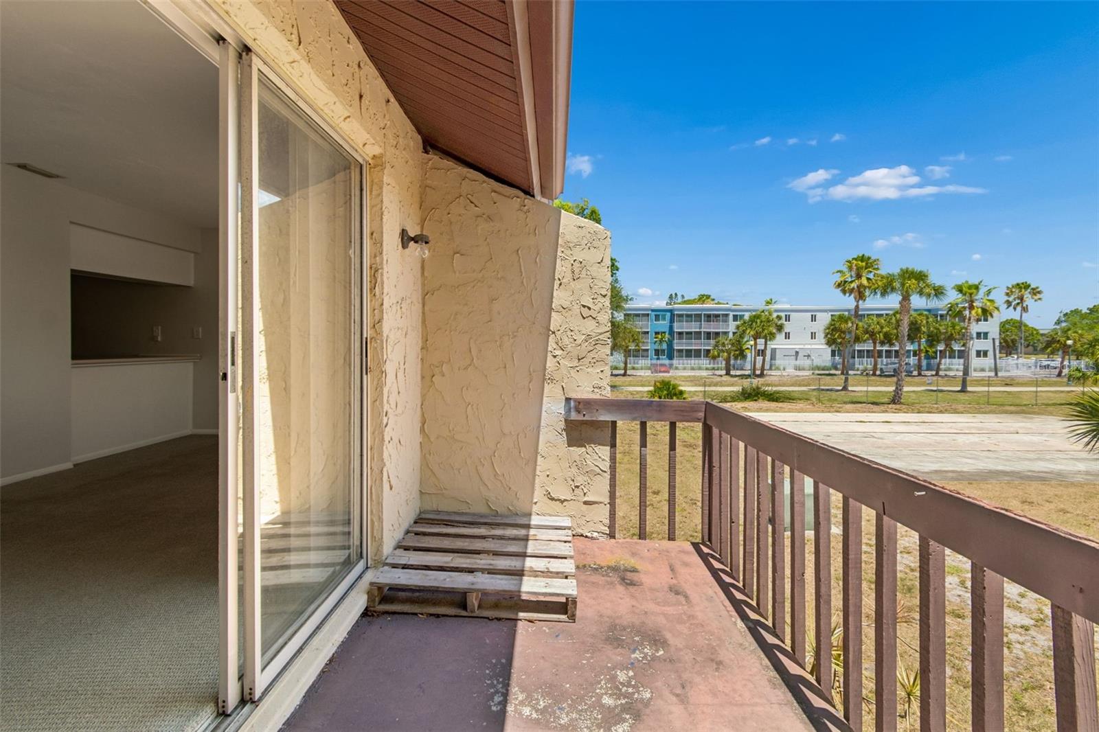 2725 HIDDEN LAKE BLVD #C, SARASOTA, FL, 34237