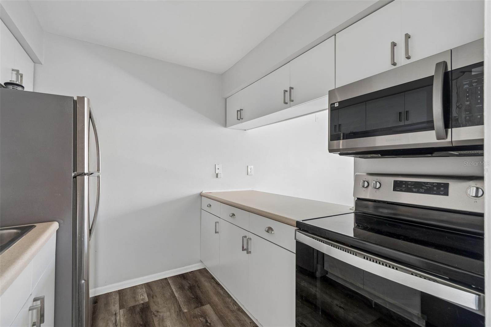 2725 HIDDEN LAKE BLVD #C, SARASOTA, FL, 34237