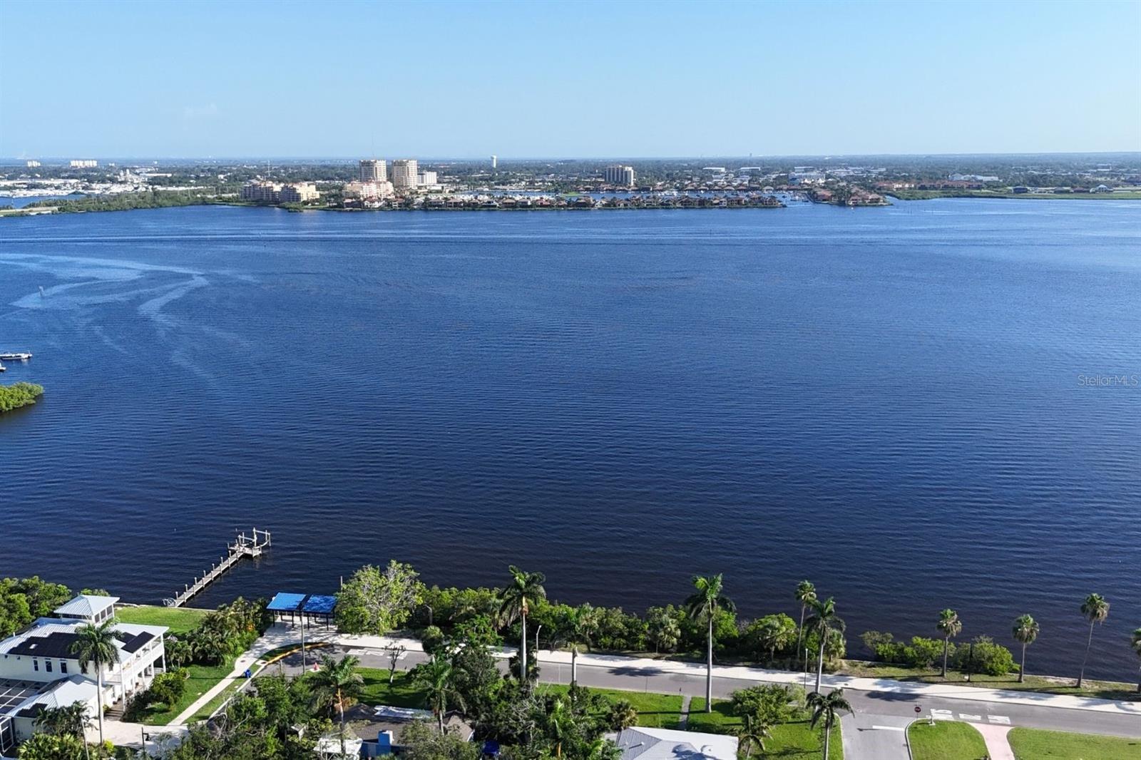 217 9TH ST E, BRADENTON, FL, 34208