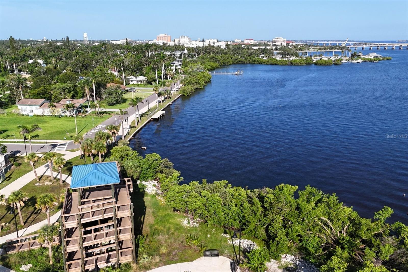 217 9TH ST E, BRADENTON, FL, 34208