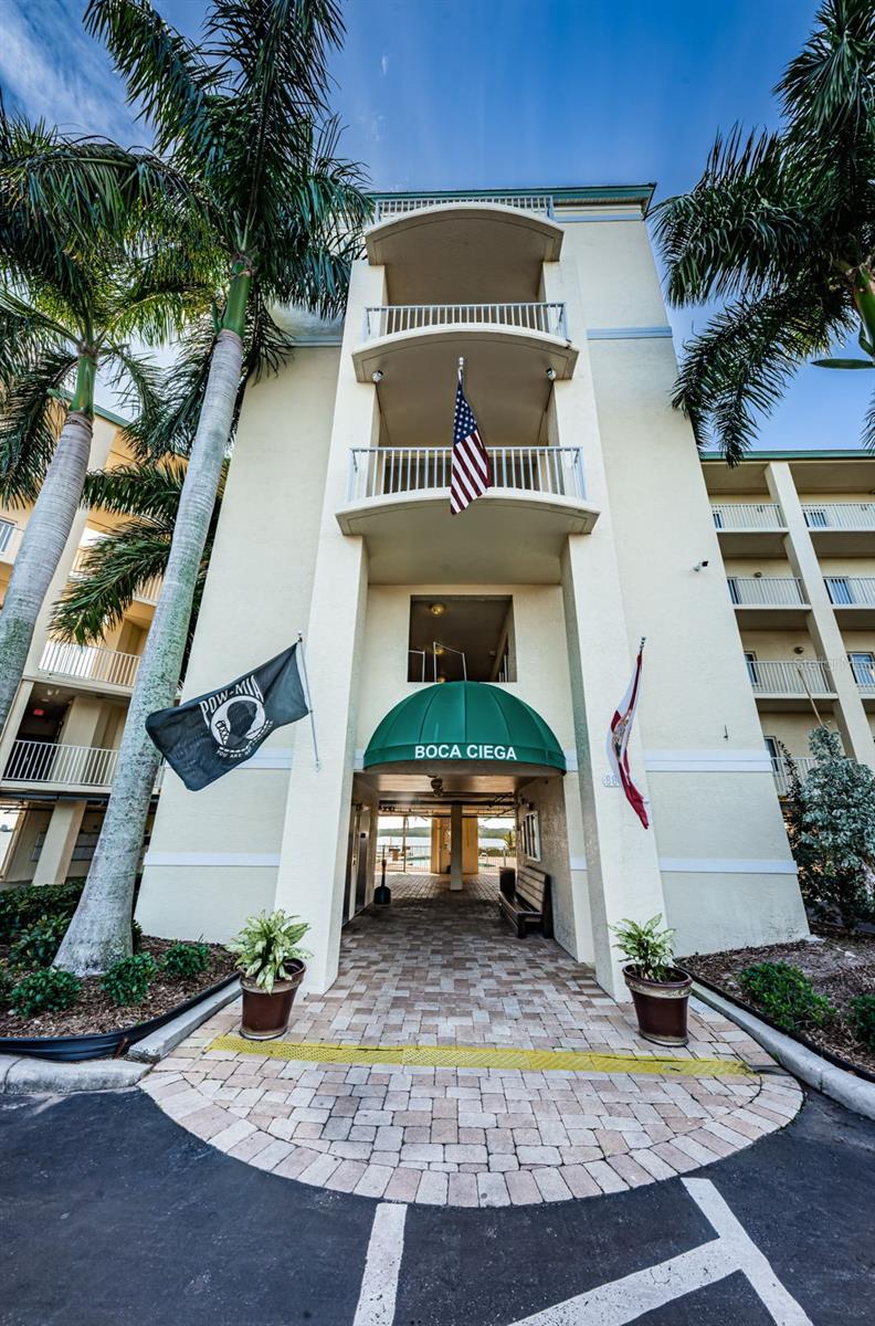 8800 BAY PINES BLVD #303, ST PETERSBURG, FL, 33709