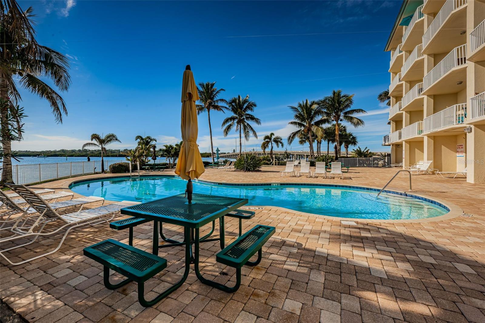 8800 BAY PINES BLVD #303, ST PETERSBURG, FL, 33709