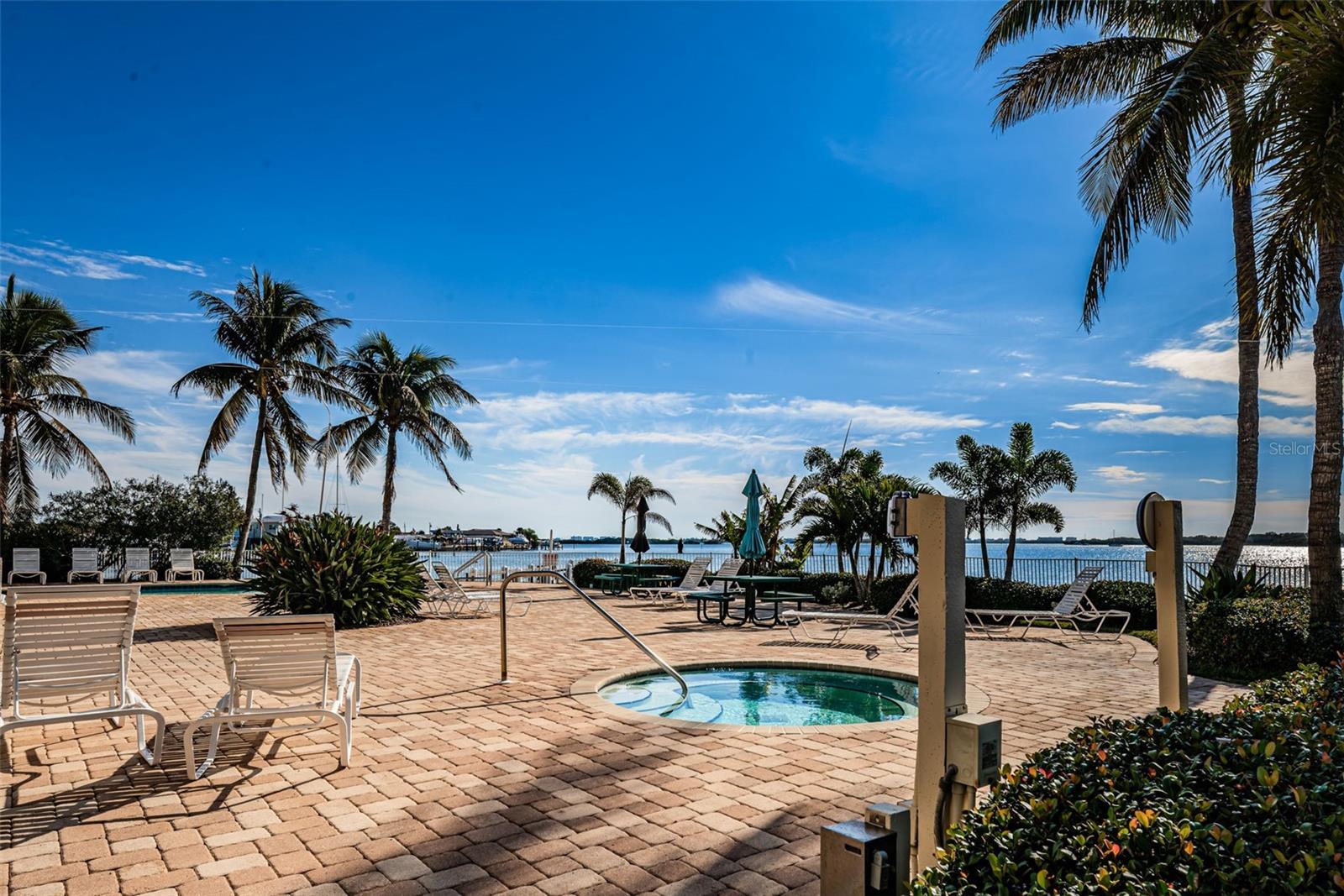 8800 BAY PINES BLVD #303, ST PETERSBURG, FL, 33709