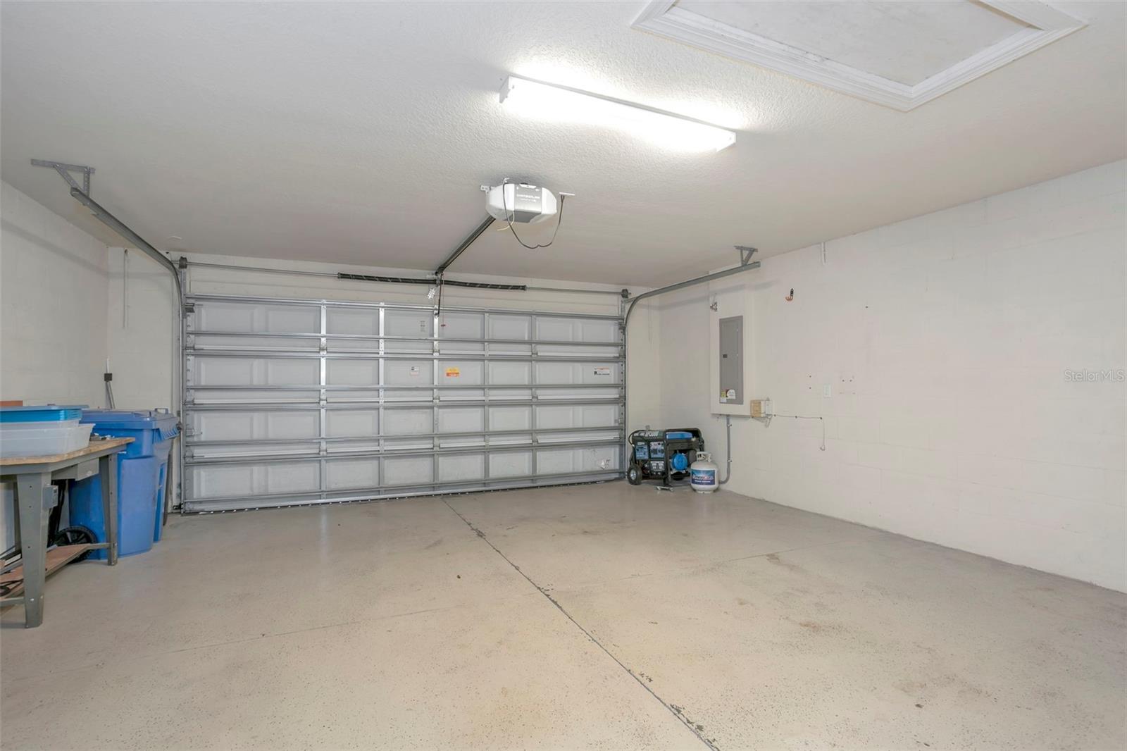 16022 GOLDEN LAKES DR, WIMAUMA, FL, 33598