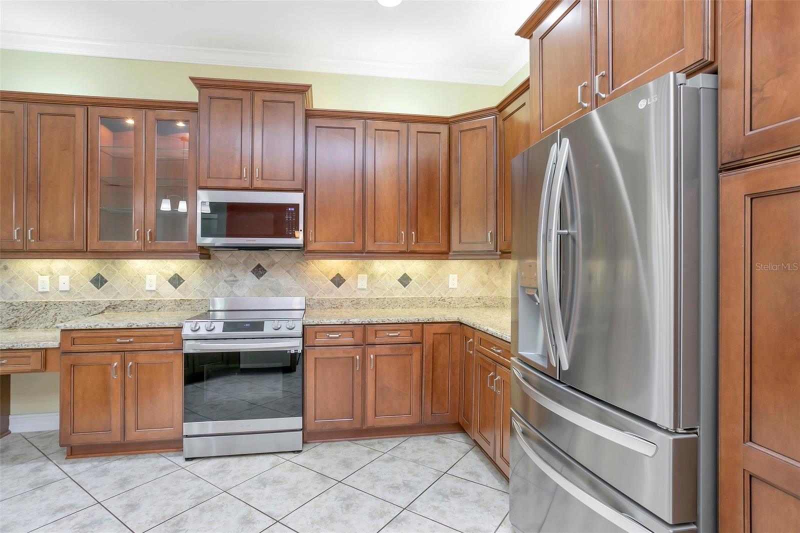 16022 GOLDEN LAKES DR, WIMAUMA, FL, 33598