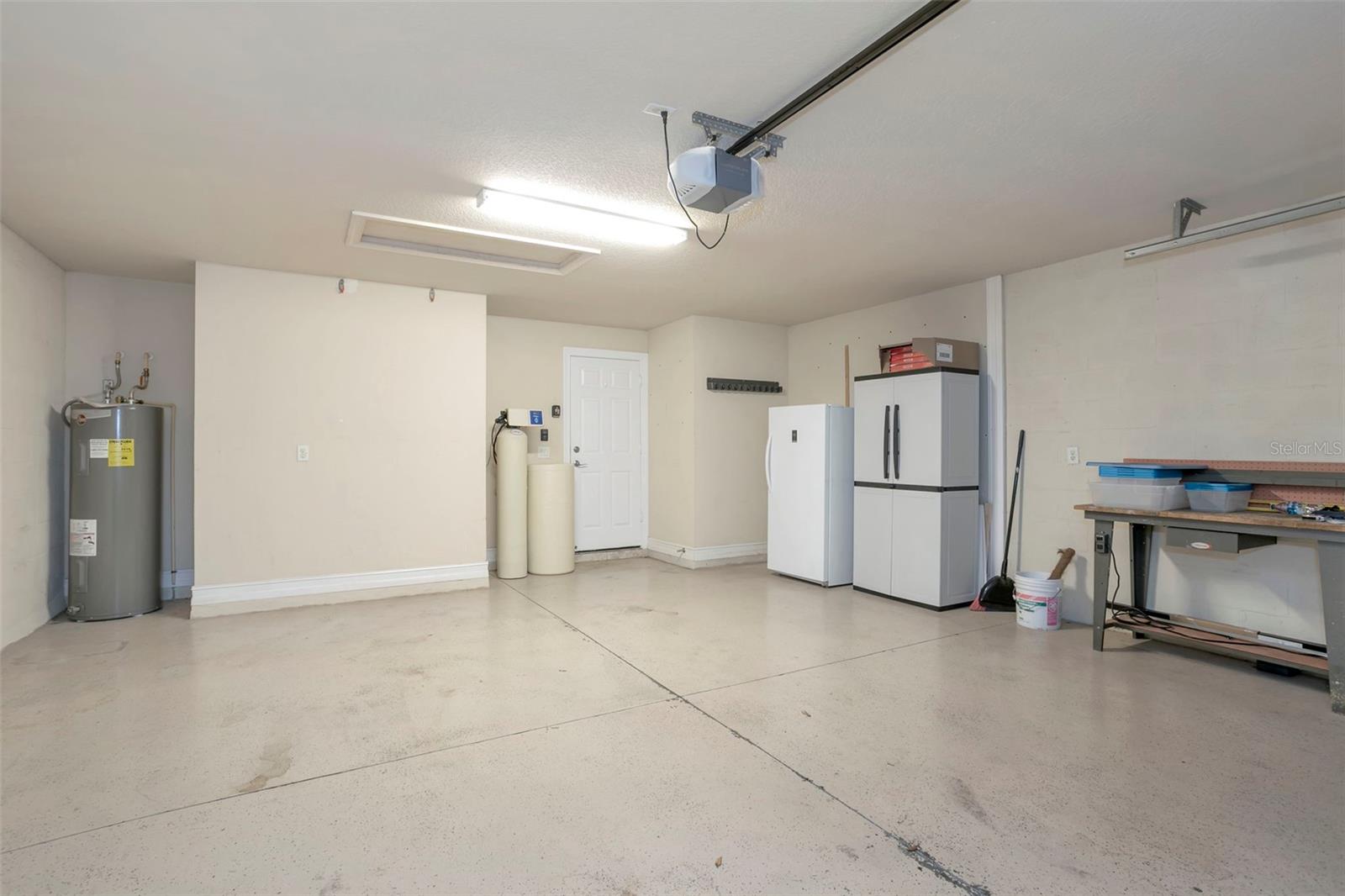 16022 GOLDEN LAKES DR, WIMAUMA, FL, 33598