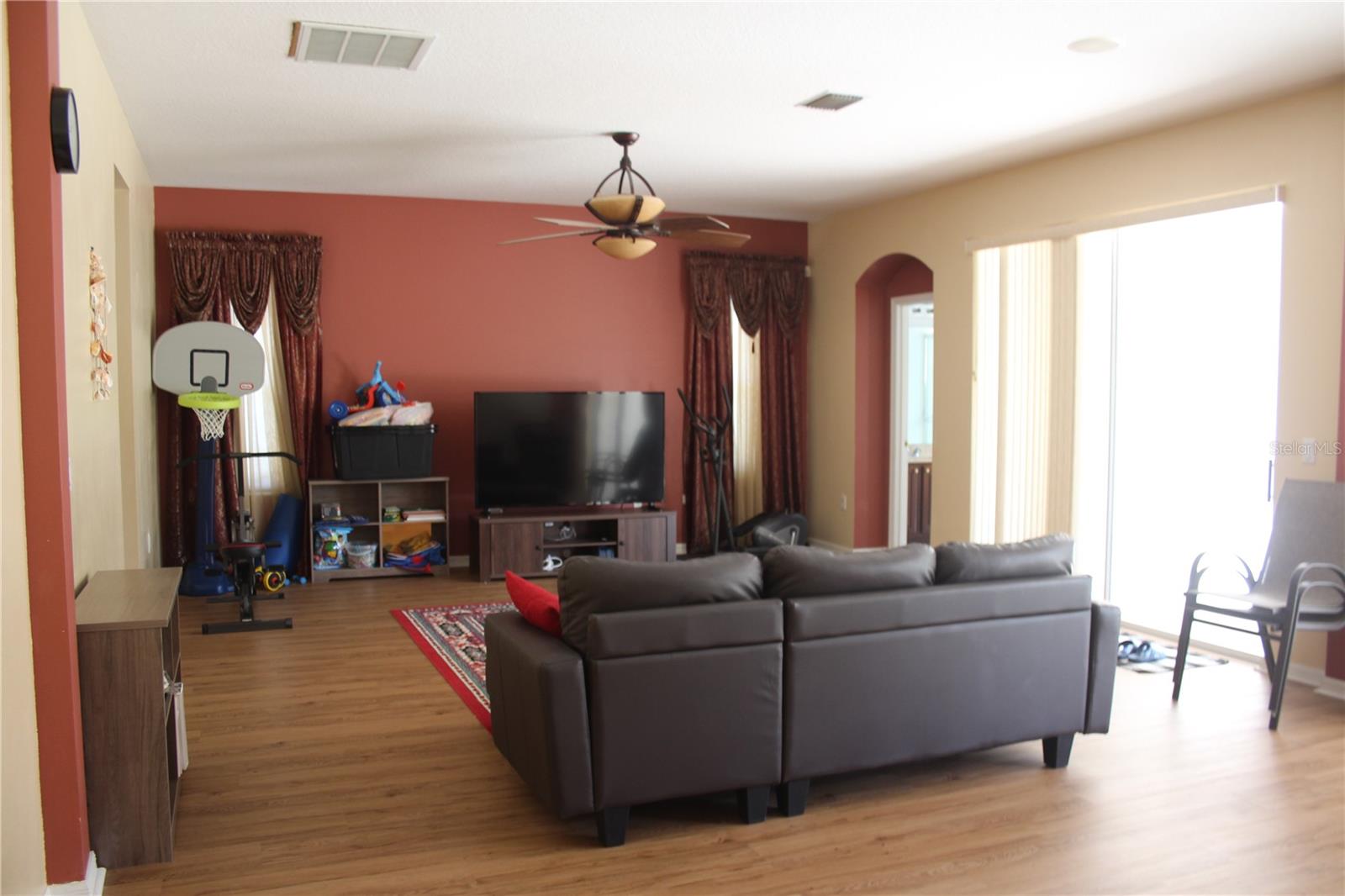 2543 CHAPALA DR, KISSIMMEE, FL, 34746