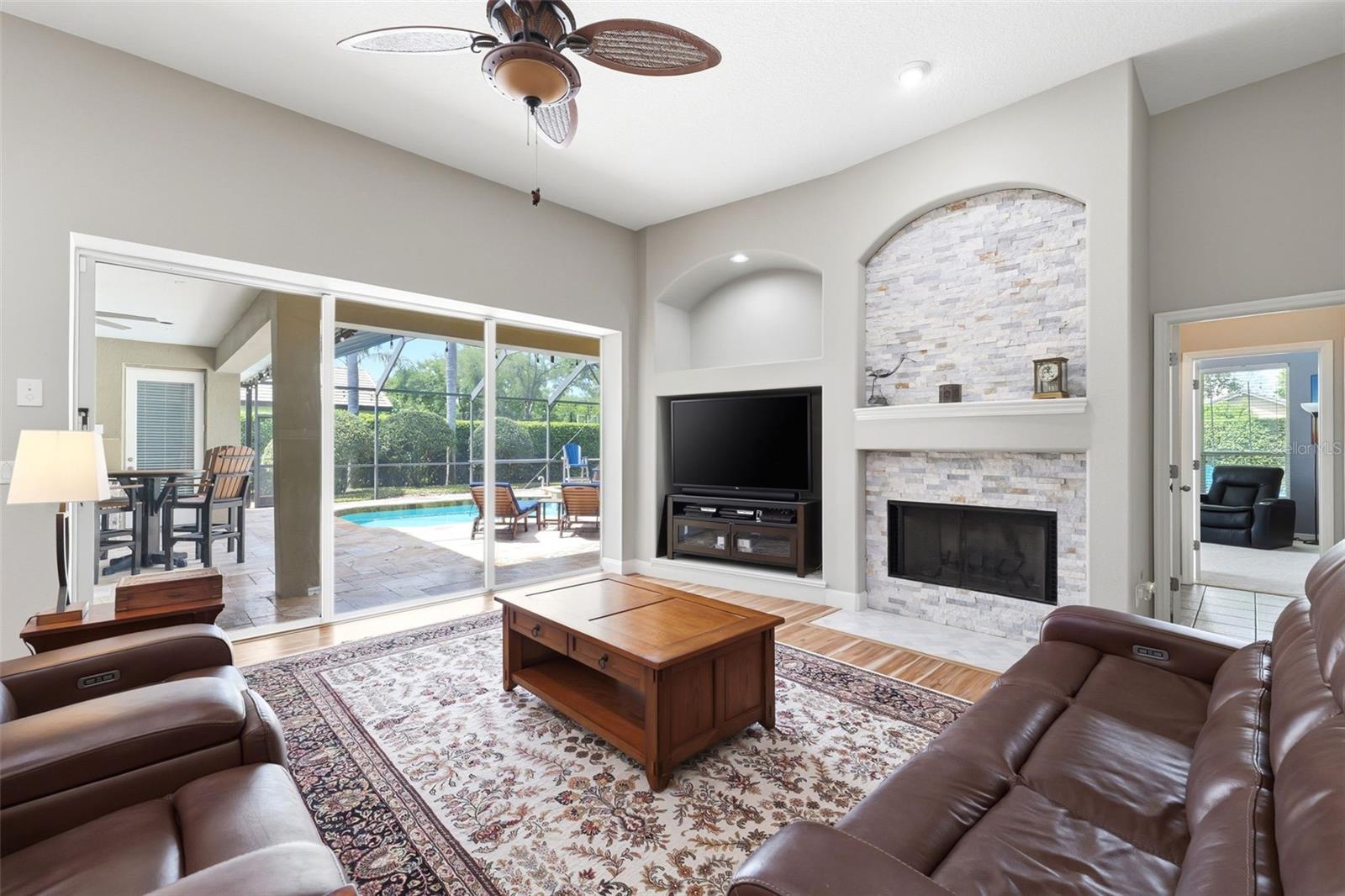 19708 WELLINGTON MANOR BLVD, LUTZ, FL, 33549