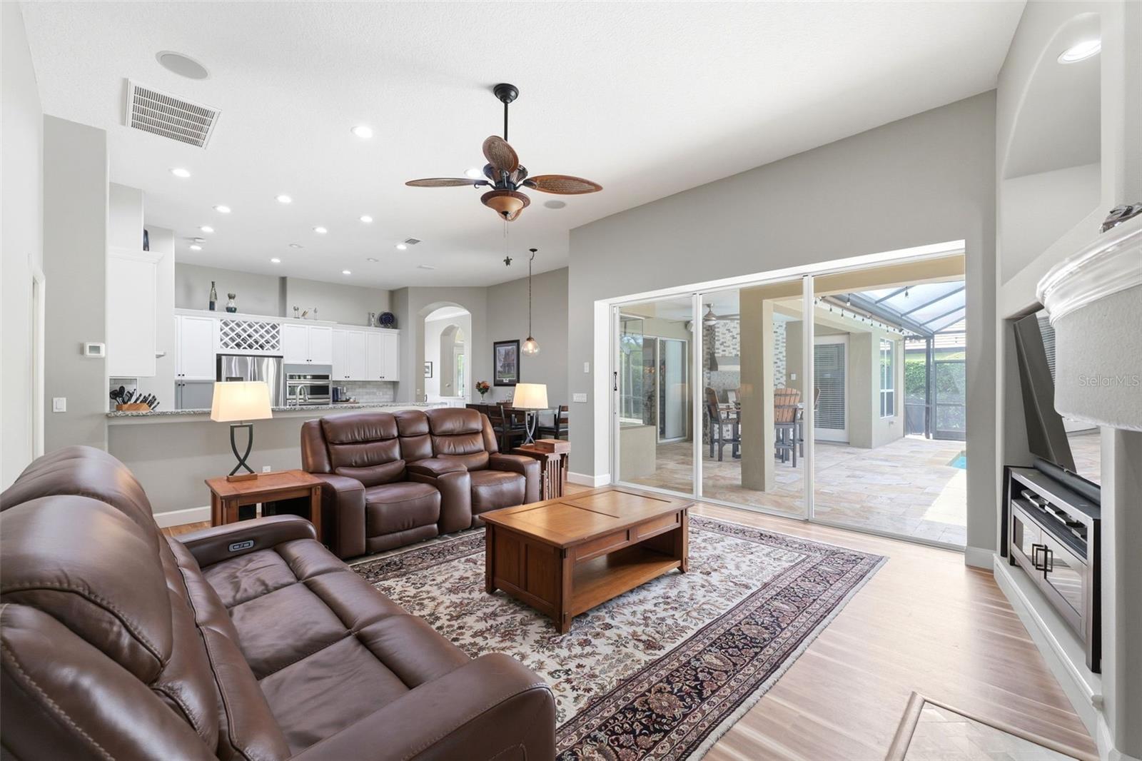 19708 WELLINGTON MANOR BLVD, LUTZ, FL, 33549