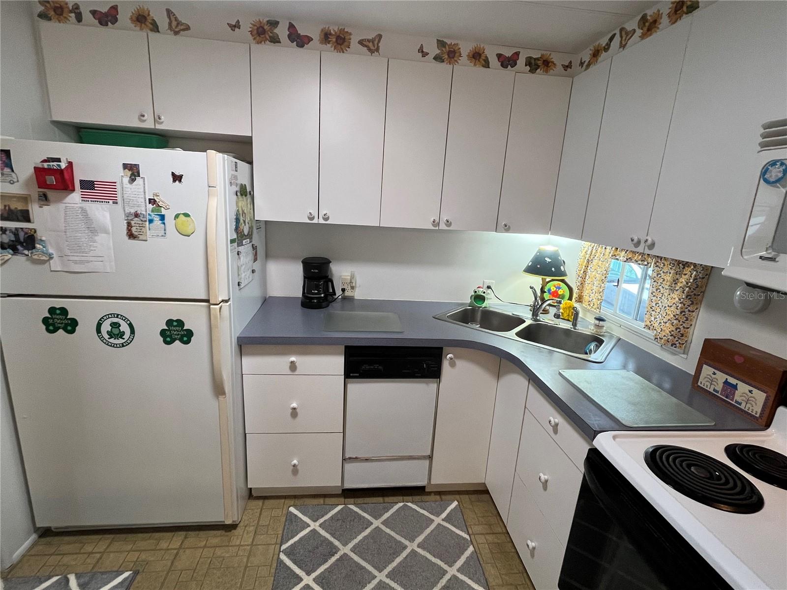 206 ROMA RD, VENICE, FL, 34285