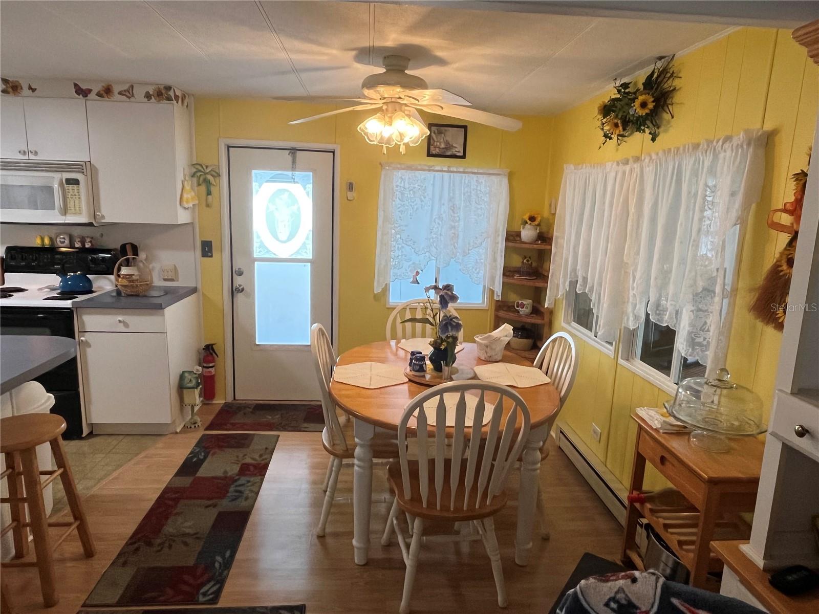 206 ROMA RD, VENICE, FL, 34285