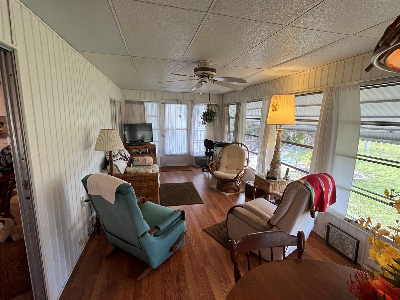 206 ROMA RD, VENICE, FL, 34285