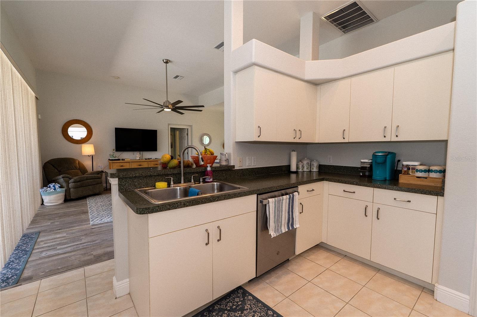 206 MARINER LN, ROTONDA WEST, FL, 33947