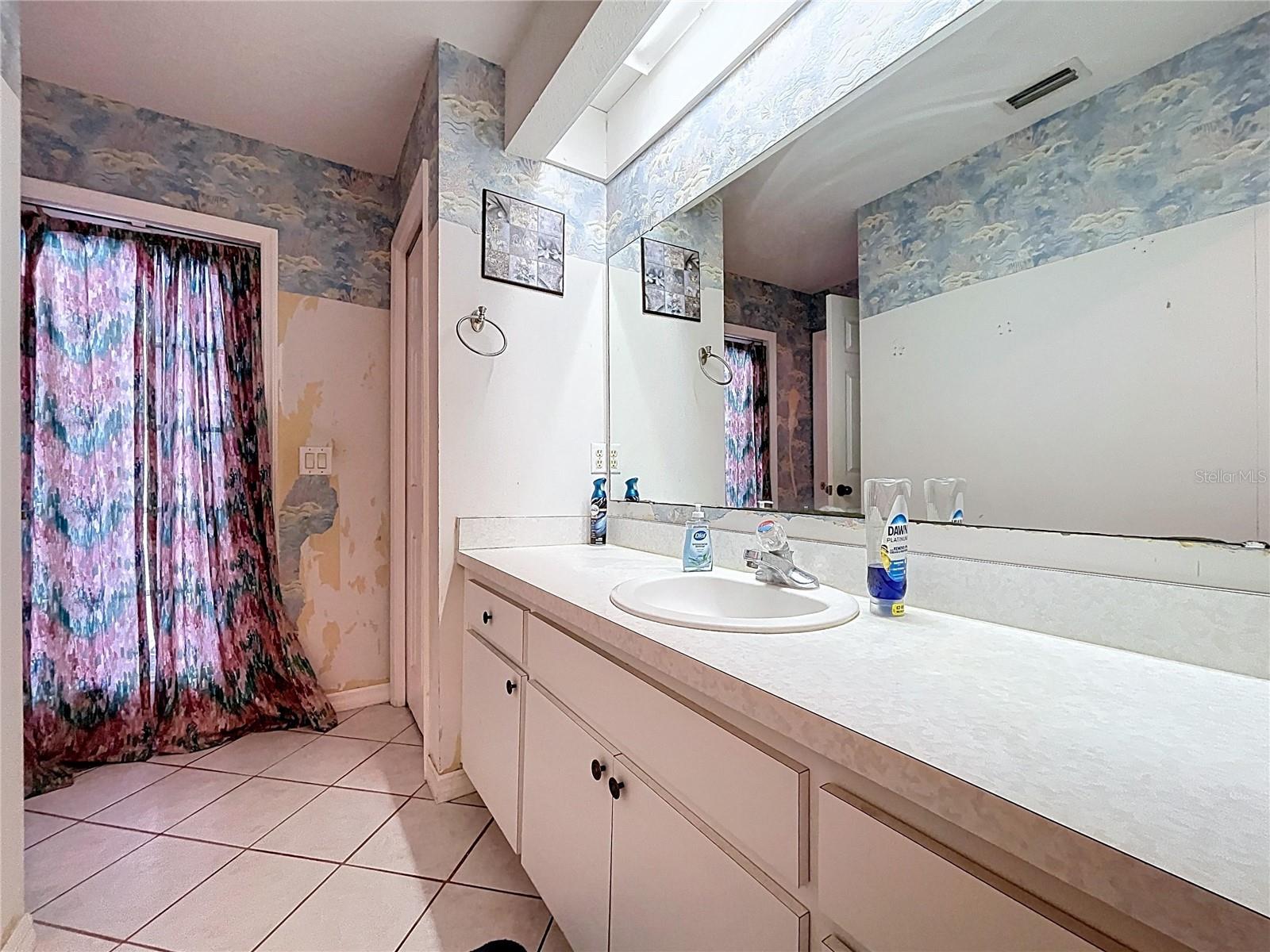 8402 SOUTHWOOD PINES ST, LITHIA, FL, 33547