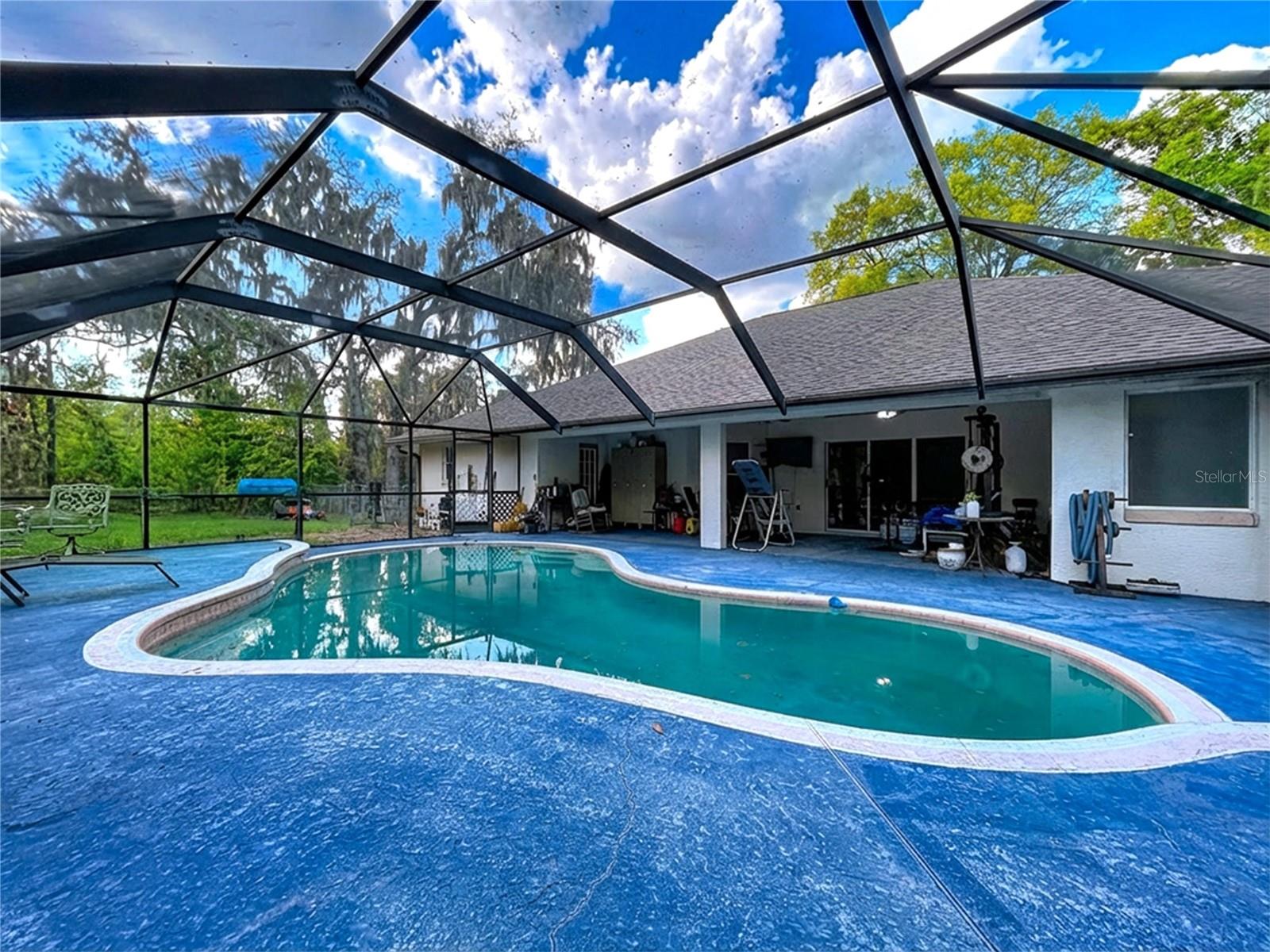 8402 SOUTHWOOD PINES ST, LITHIA, FL, 33547