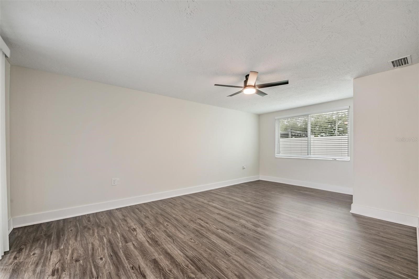 5255 SCHOOL RD, NEW PORT RICHEY, FL, 34653