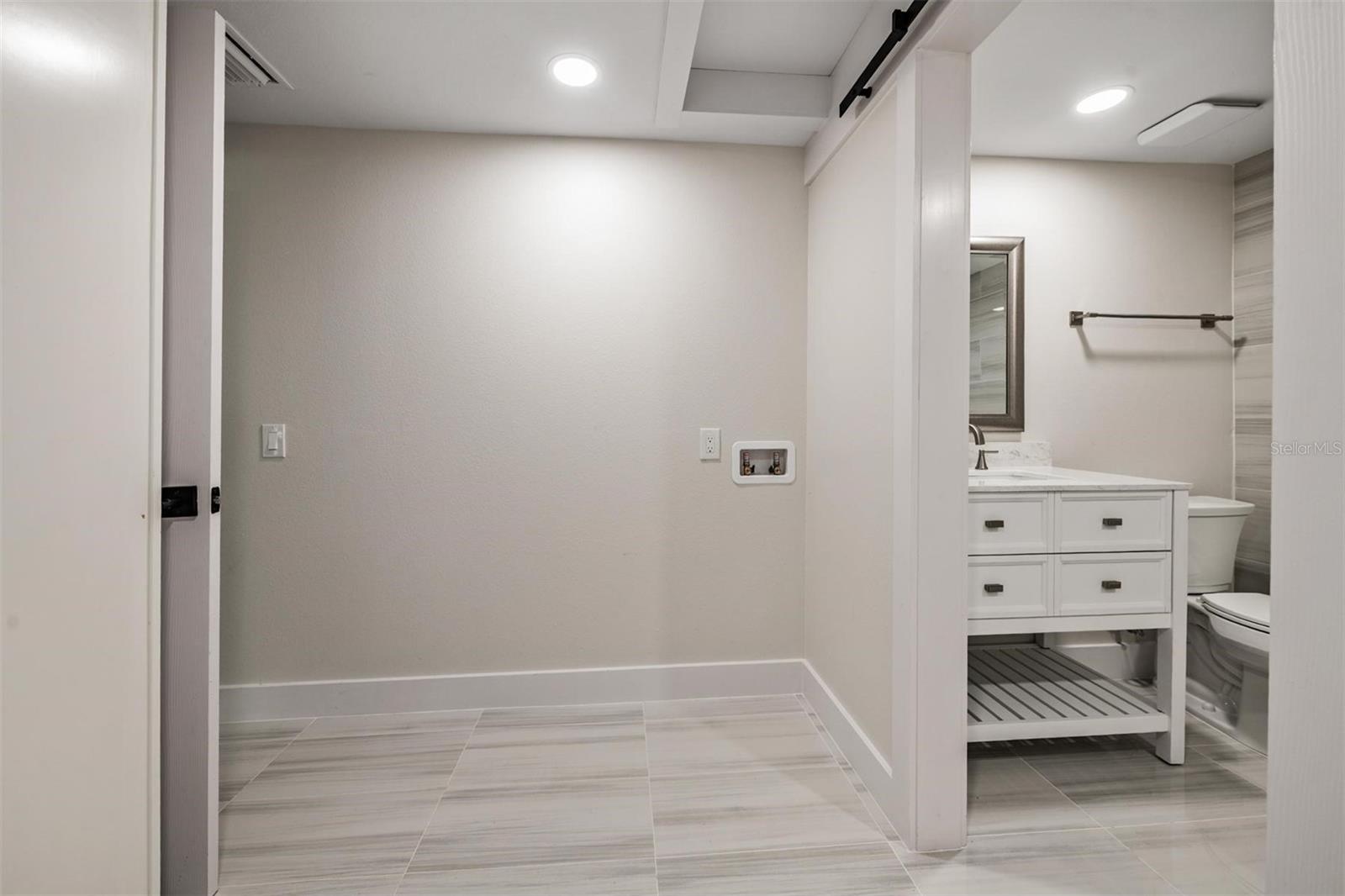 5255 SCHOOL RD, NEW PORT RICHEY, FL, 34653