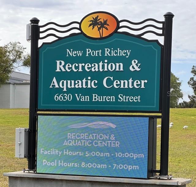 5255 SCHOOL RD, NEW PORT RICHEY, FL, 34653