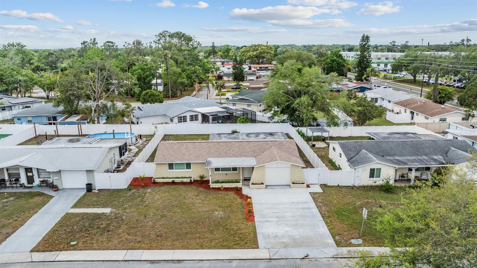 5255 SCHOOL RD, NEW PORT RICHEY, FL, 34653