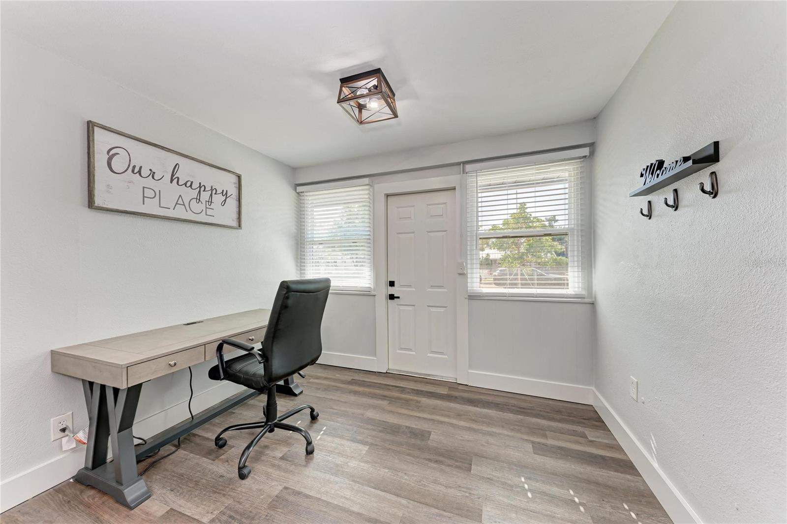 339 SUWANEE AVE, SARASOTA, FL, 34243